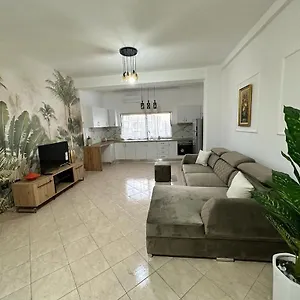 victorias-apartment-tirana.albaniahotels.org/