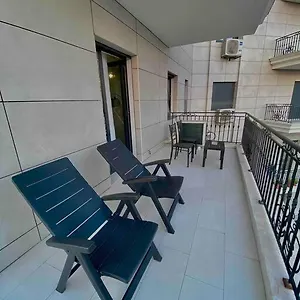 21-apartment-tirana-city-center.albaniahotels.org/